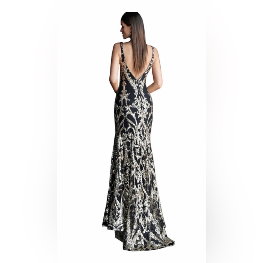 Jovani Black & Gold Sequin Plunging Neckline Fitted Gown Size 4 Prom Formal - Picture 2 of 11